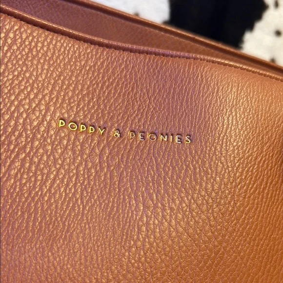 Poppy & Peonies Multitasker Tote Bag in Cognac - Picture 2 of 7